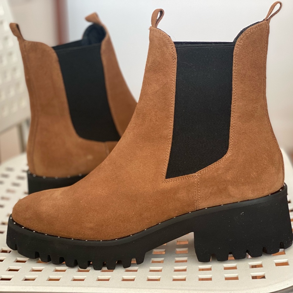 FRĒDA SALVADOR Brooke Rain Resistant Boot